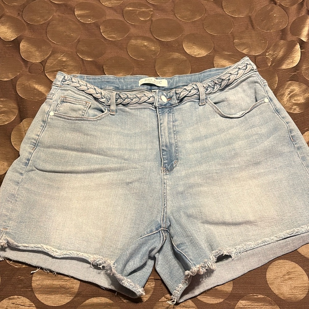 Judy blue high waist shorts